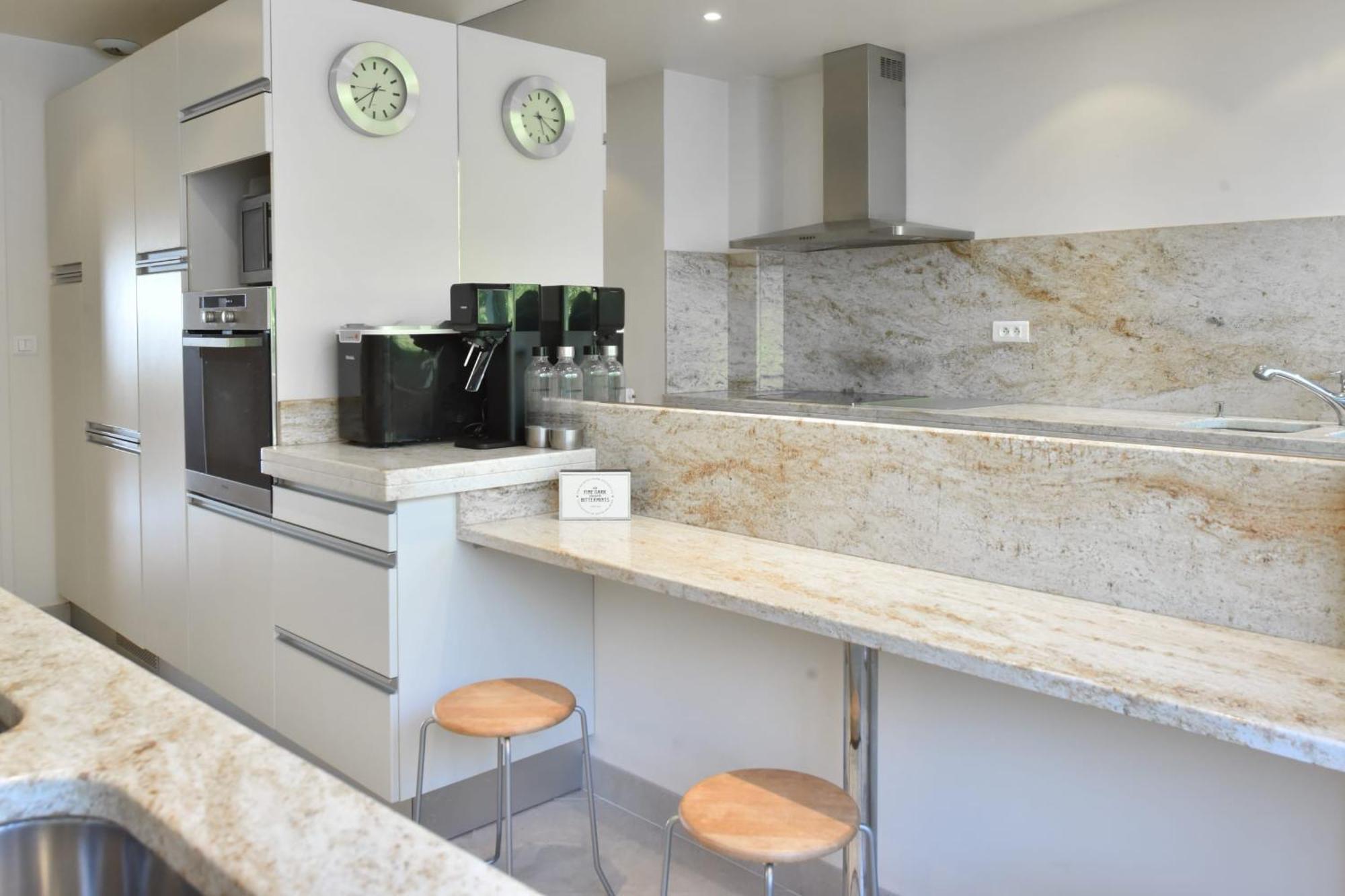 Close To Downtown Cannes Swimming Pool And Sea View Ngoại thất bức ảnh